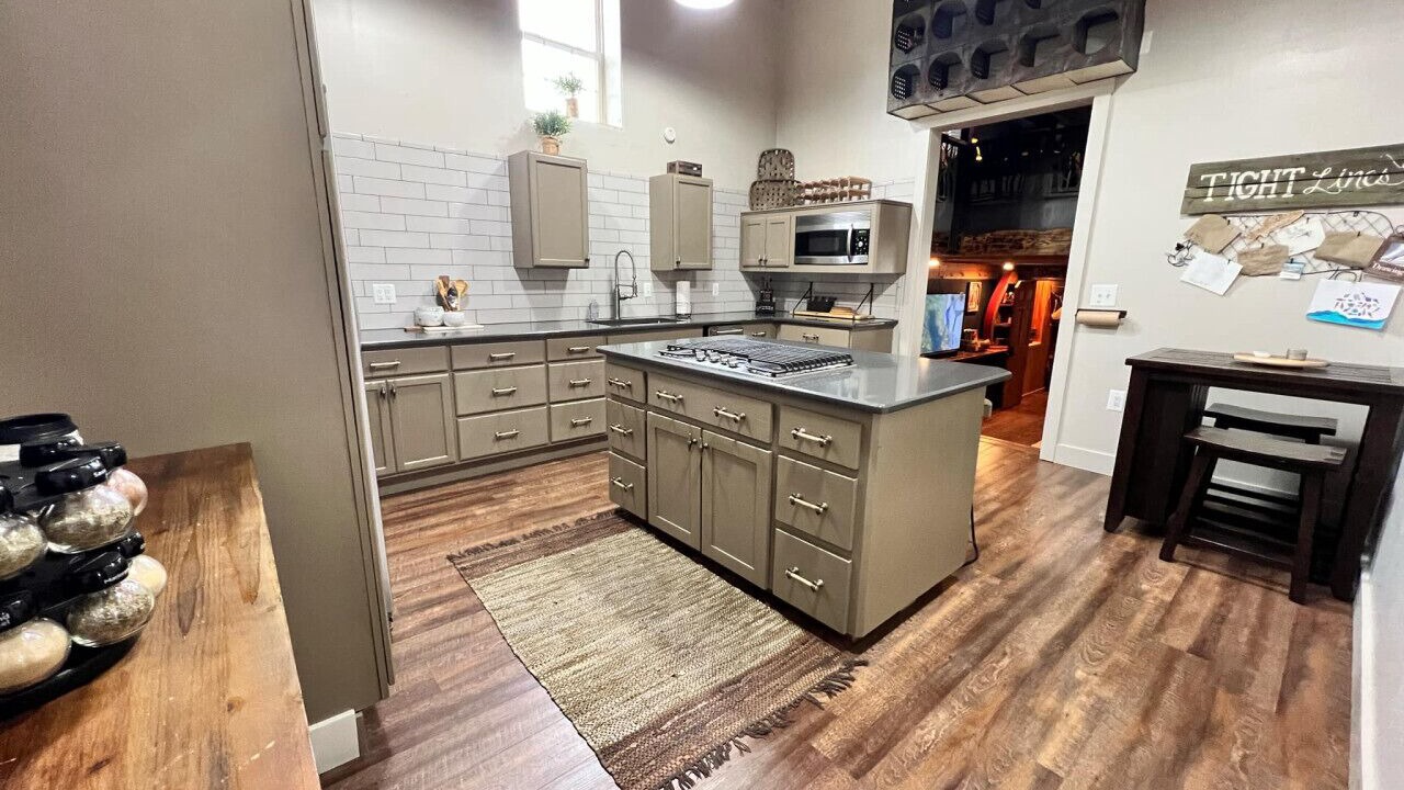 Photo of Others in Cotter