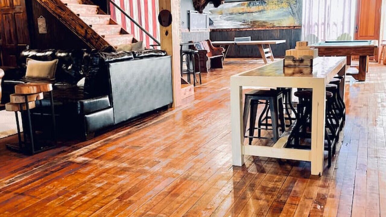 Photo of Others in Cotter