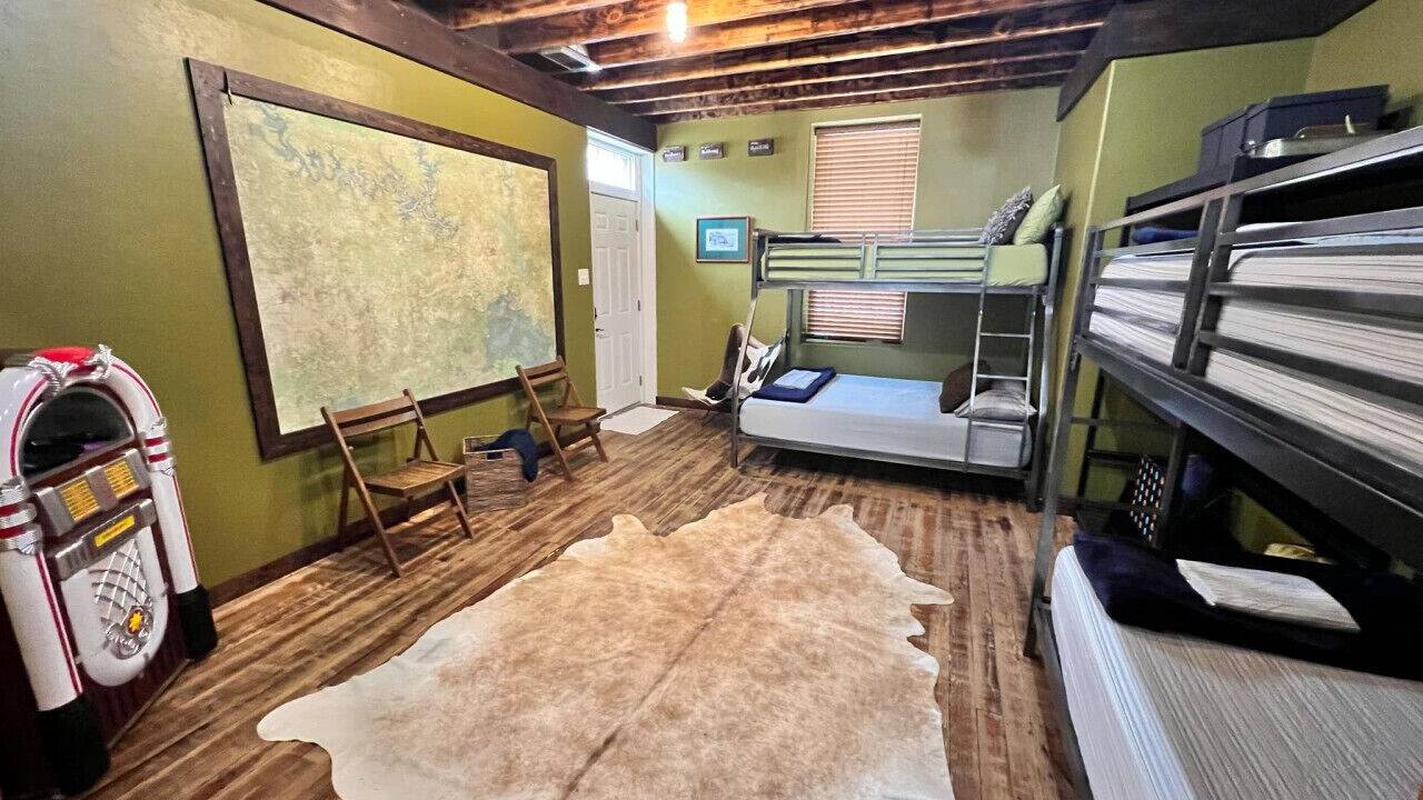 Photo of Others in Cotter