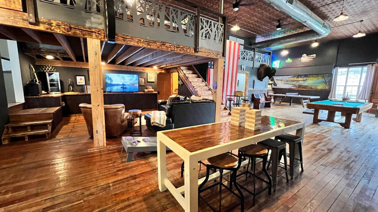 Photo of Others in Cotter