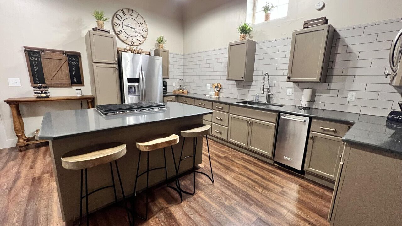 Photo of Others in Cotter