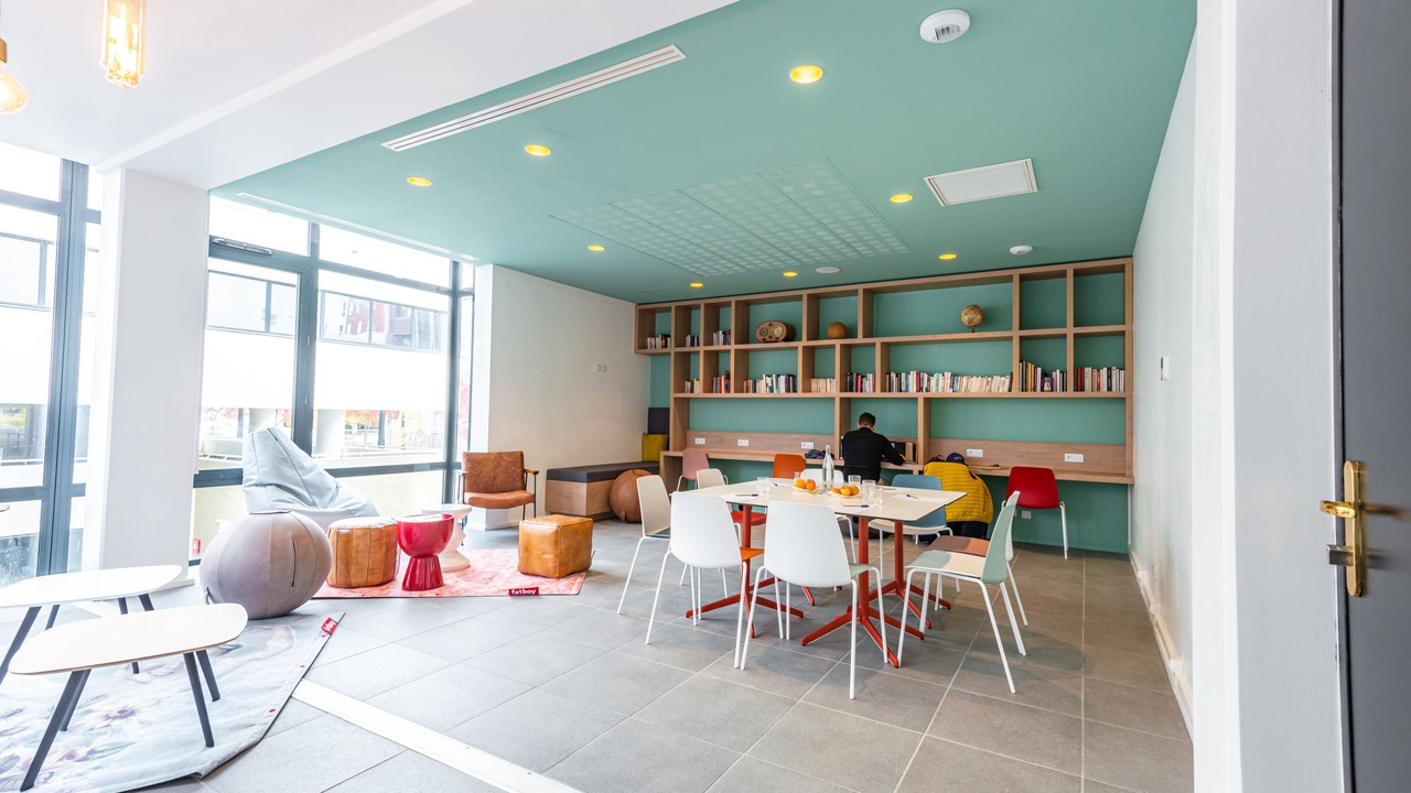 Photo of Others in Secteur 1