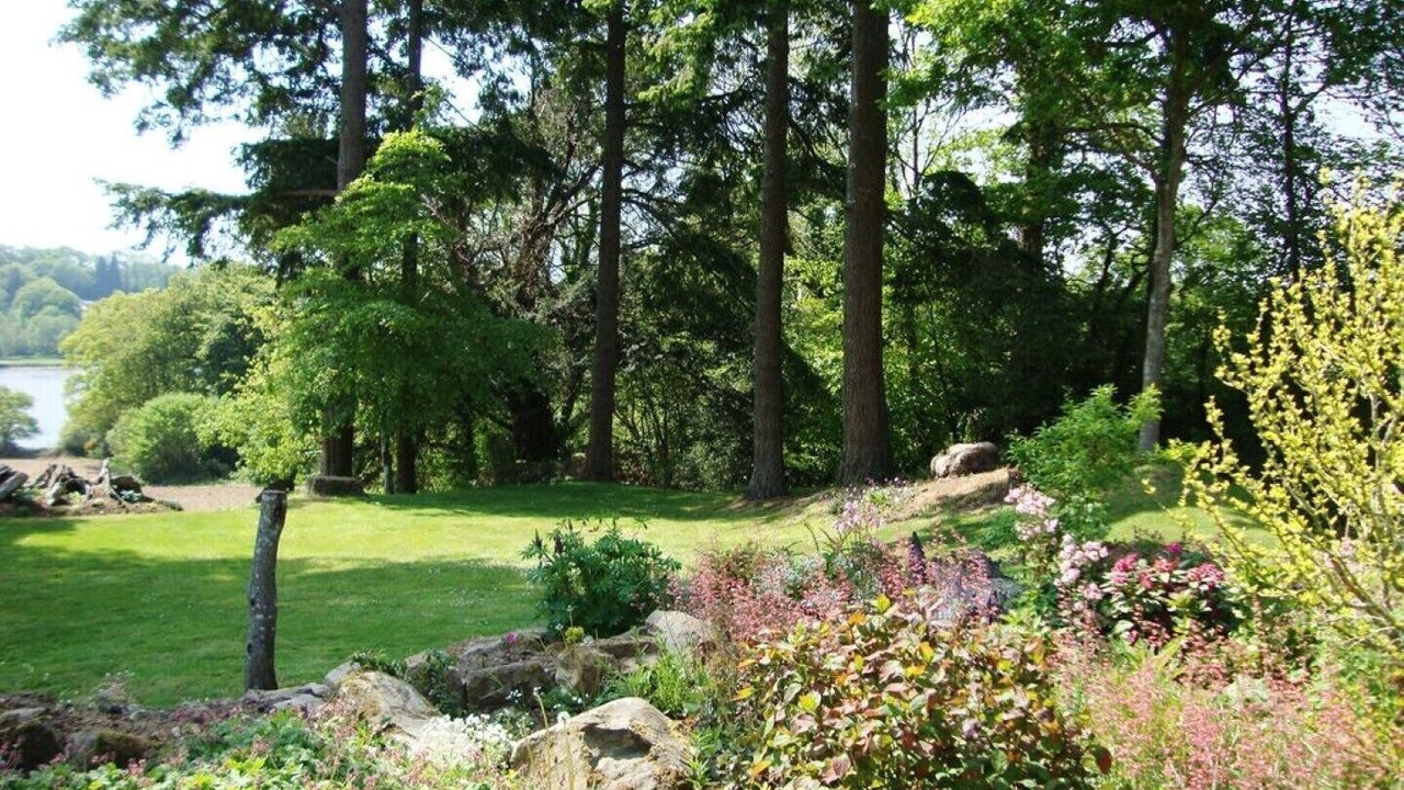 Photo of Outdoor in Langoelan