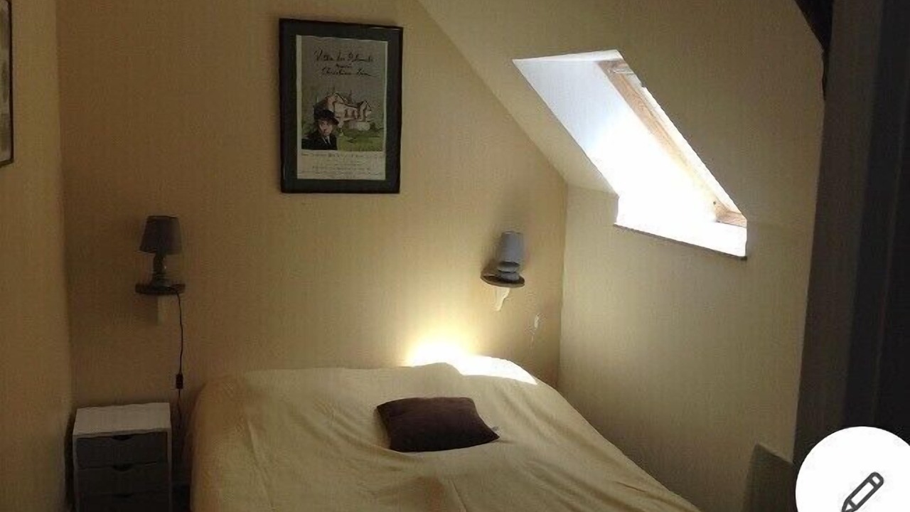 Photo of Bedroom in St-Jean-des-Champs