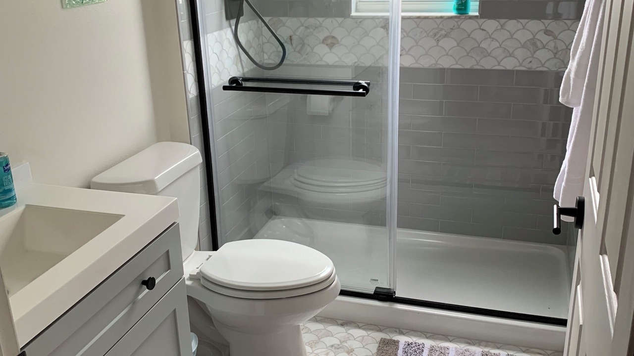 Photo of Bathroom in Leesburg