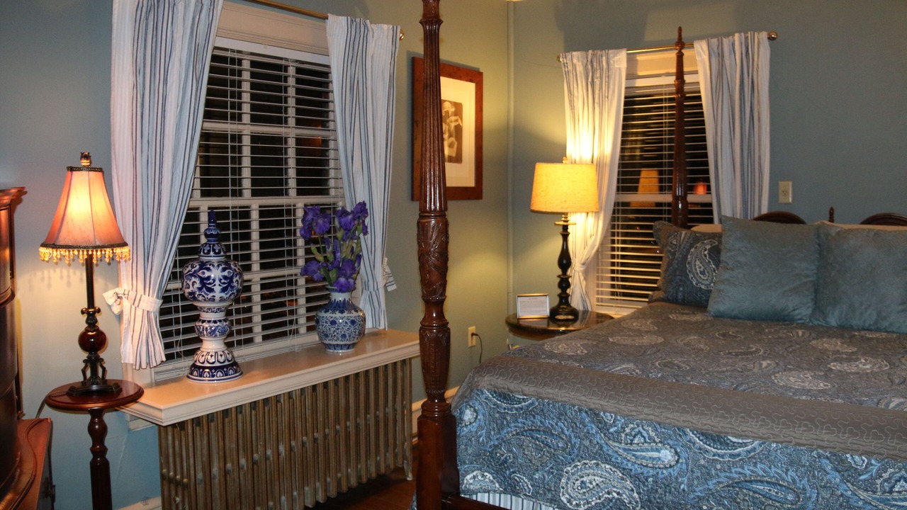 Photo of Bedroom in Williamsburg