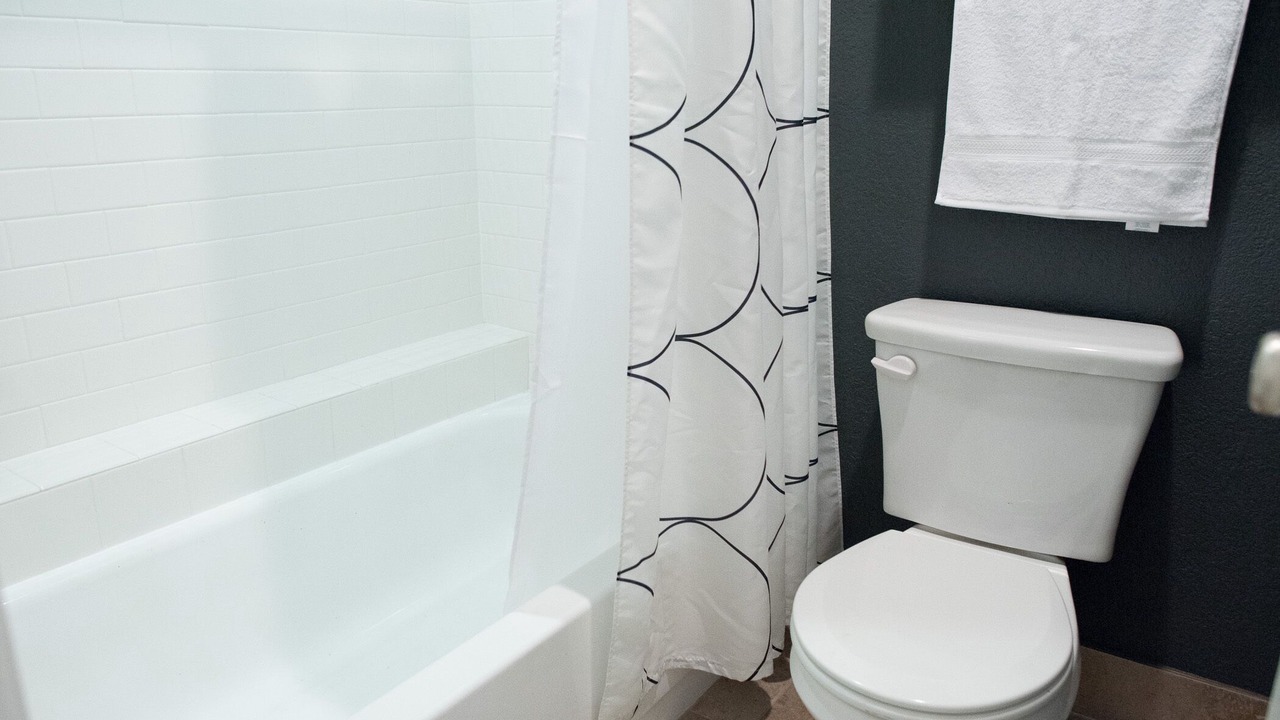 Photo of Bathroom in Allandale