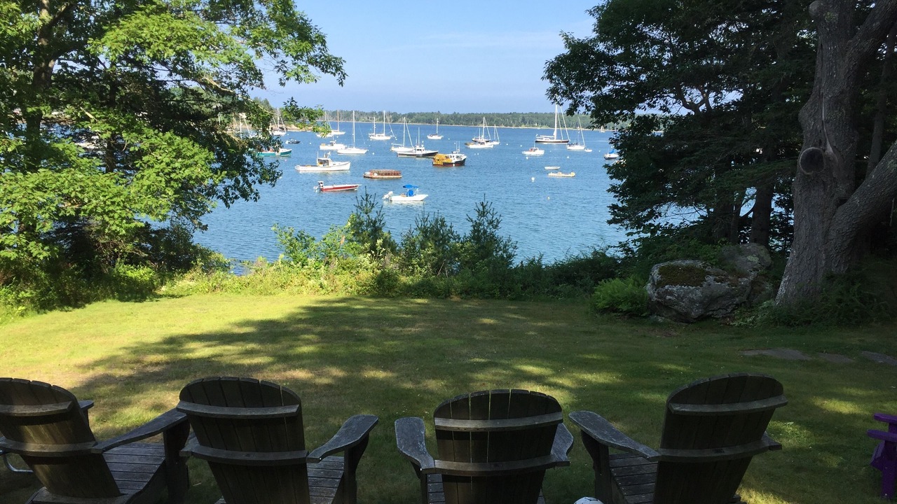 Photo of Outdoor in Round Pond