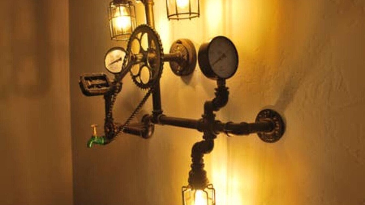 Photo of Others in Victor