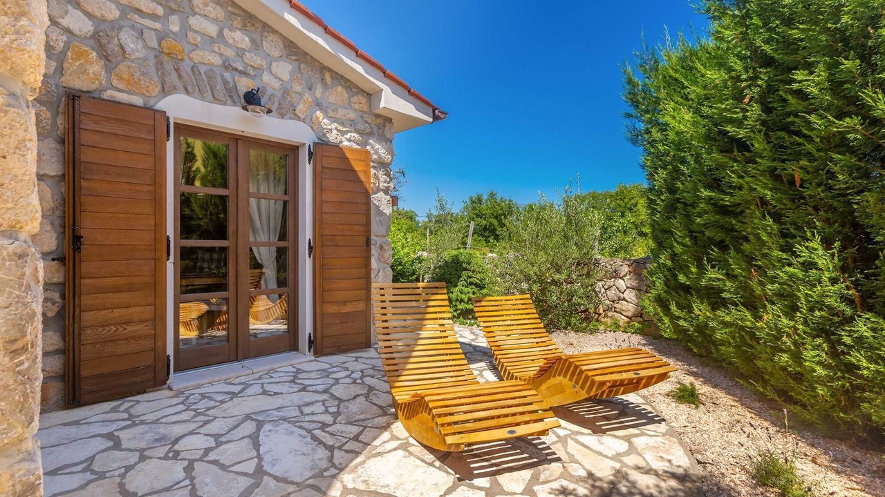 Photo of Patio Balcony in Sveti Ivan Dobrinjski