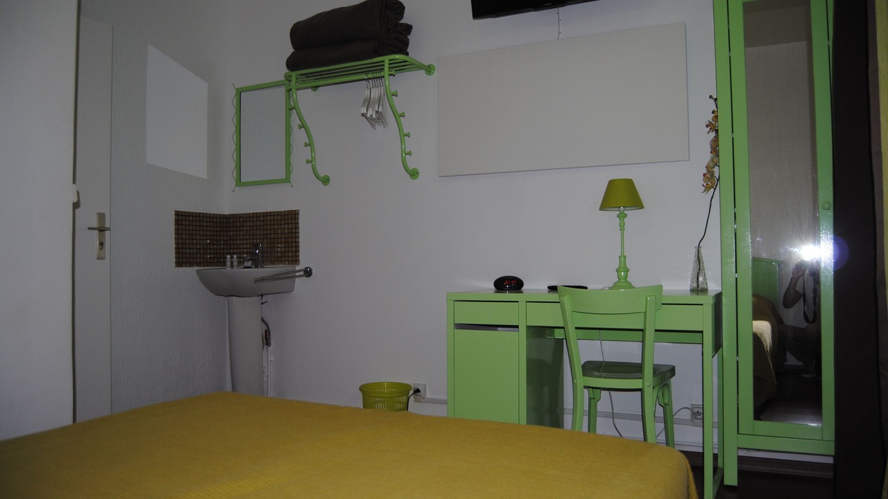Photo of Bedroom in Le Mourillon