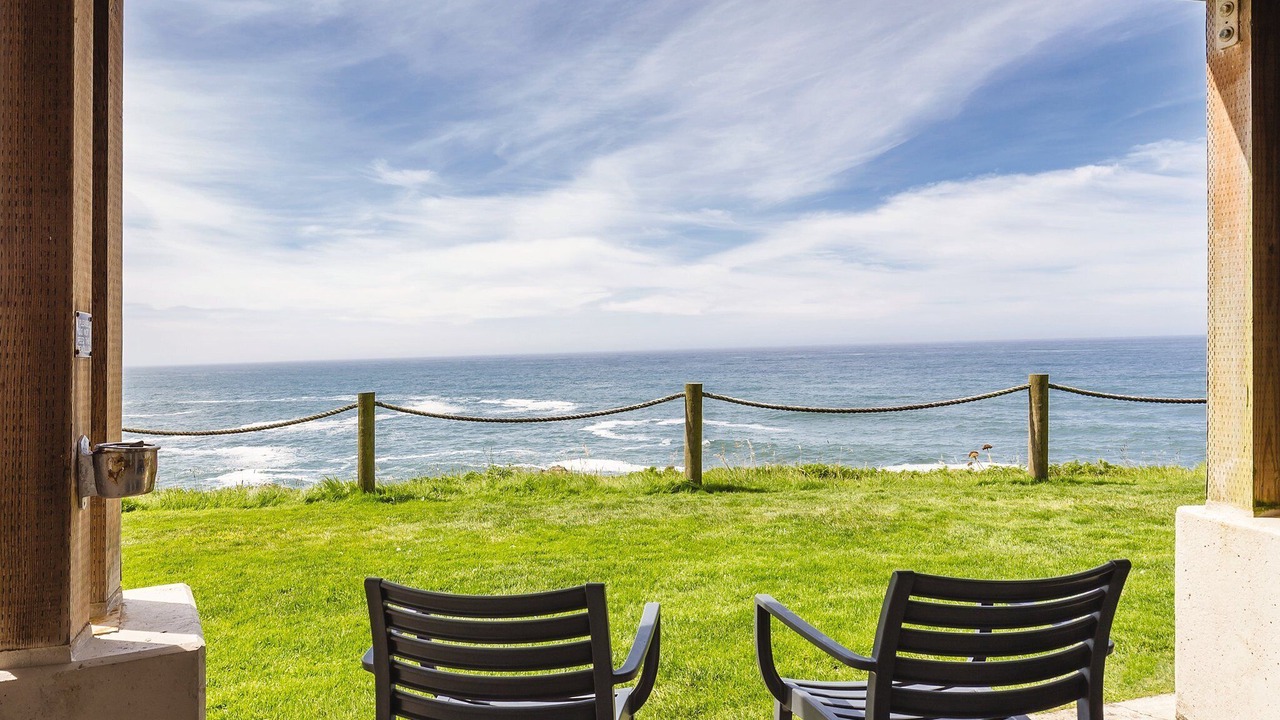 Photo of Patio Balcony in Depoe Bay