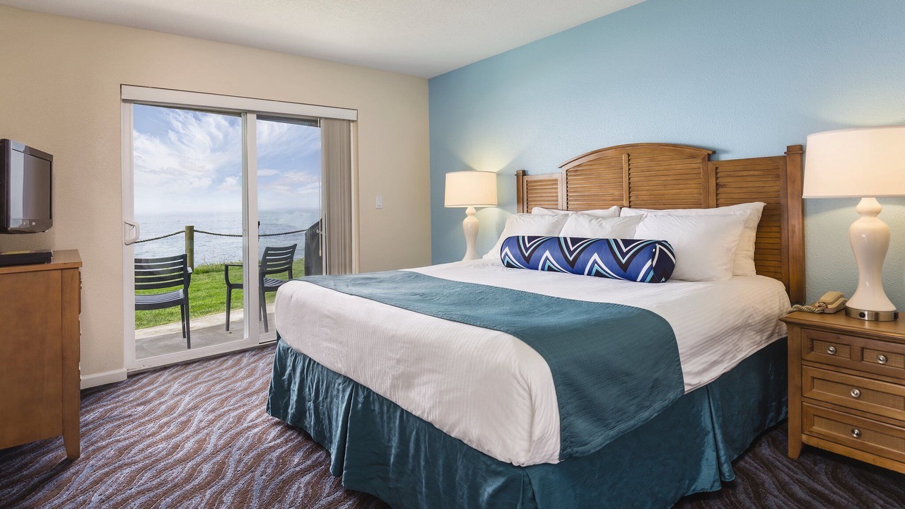 Photo of Bedroom in Depoe Bay