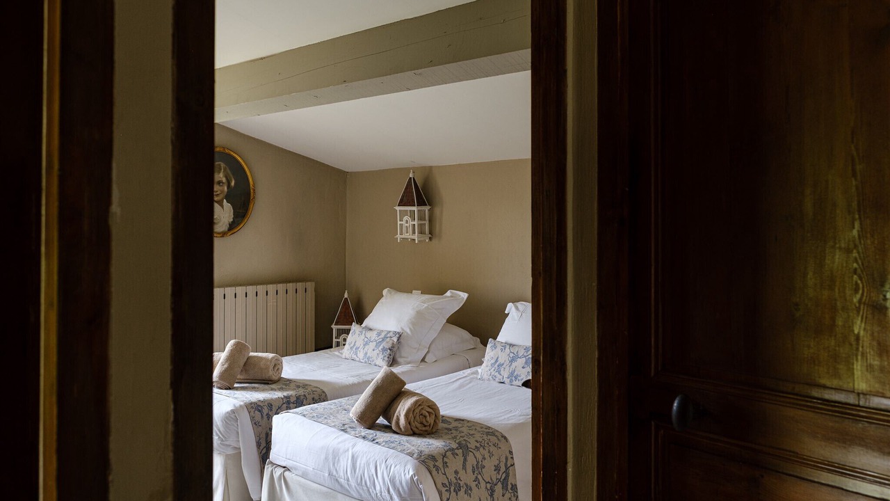 Photo of Bedroom in Pernes-les-Fontaines