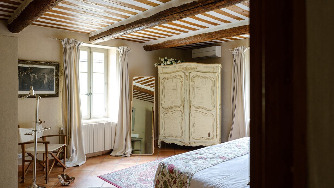 Photo of Bedroom in Pernes-les-Fontaines