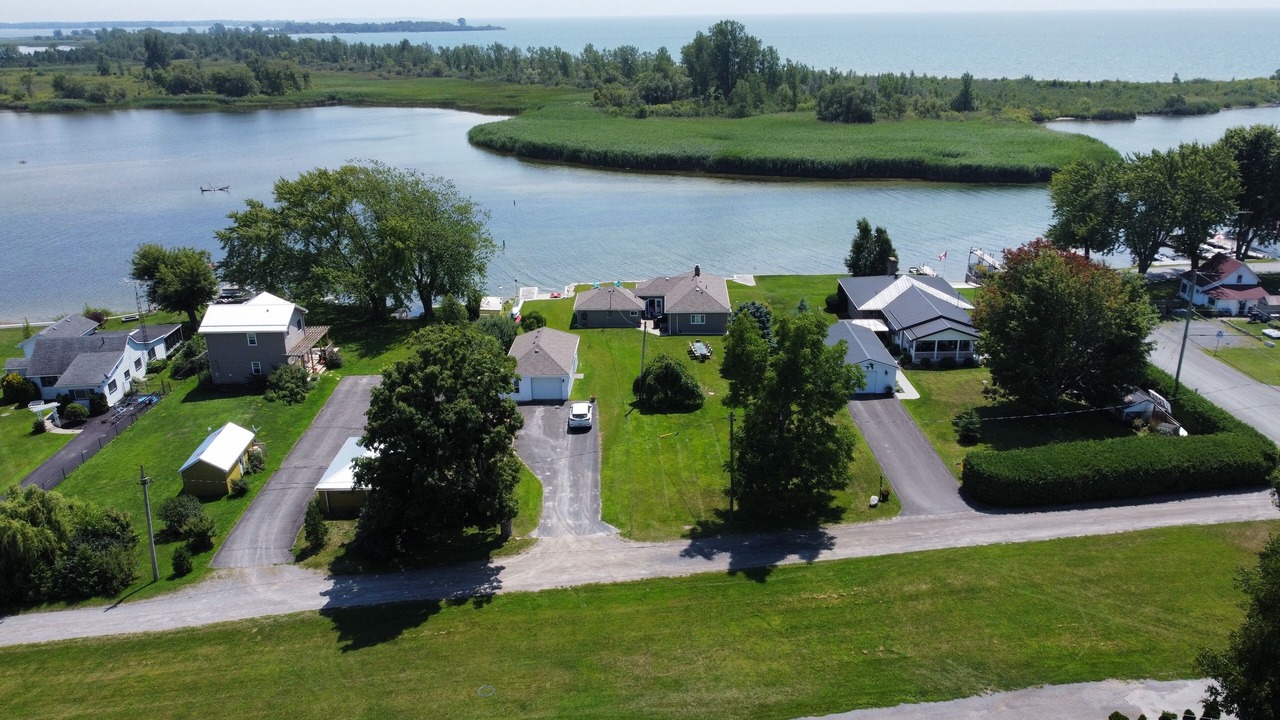 Photo of Outdoor in Carrying Place