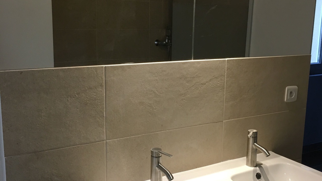 Photo of Bathroom in Vendeuvre-sur-Barse