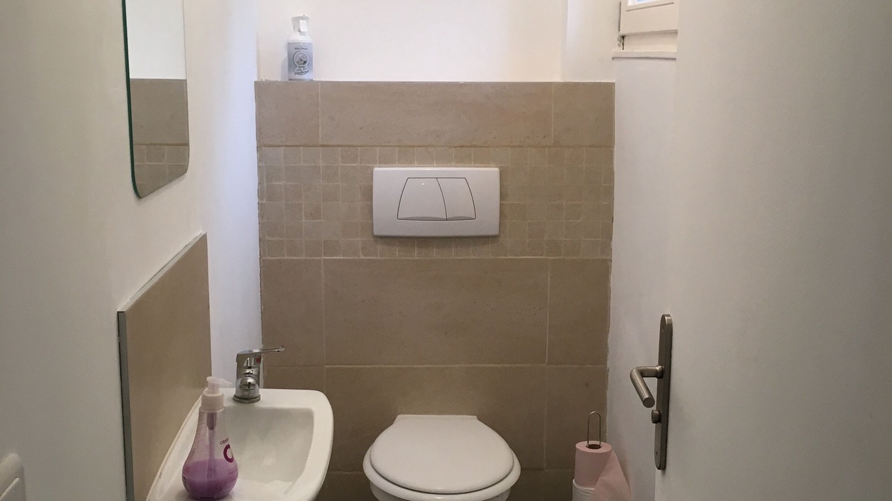 Photo of Bathroom in Vendeuvre-sur-Barse