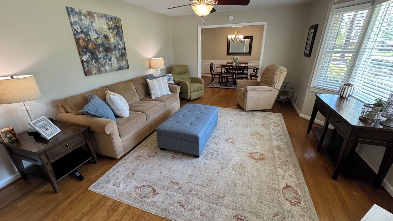 Photo of Livingroom in Montclair