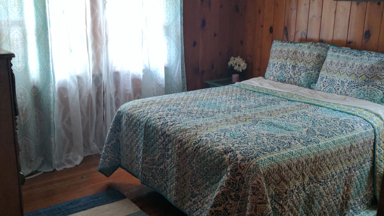 Photo of Bedroom in Blossvale