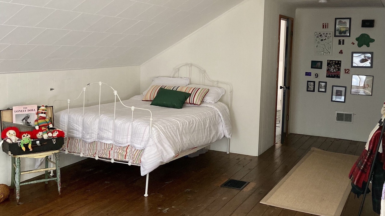 Photo of Bedroom in Saugatuck