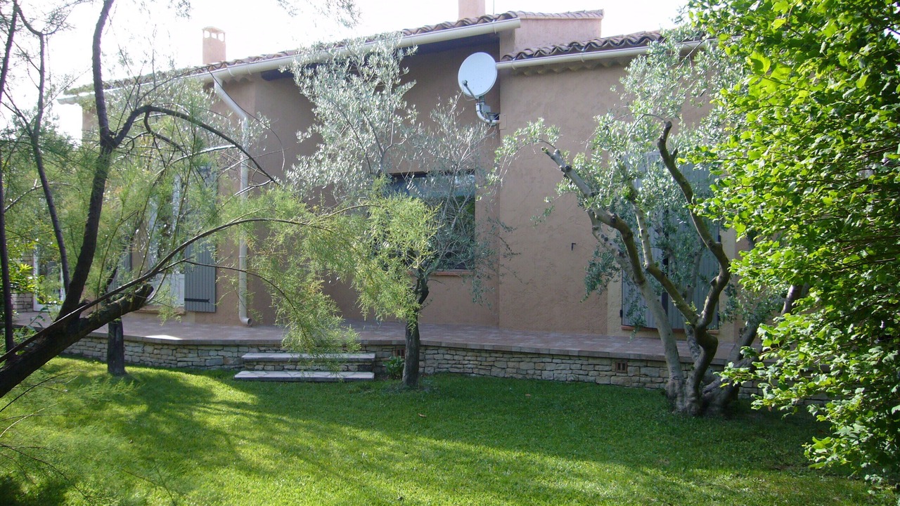 Photo of Outdoor in Senas