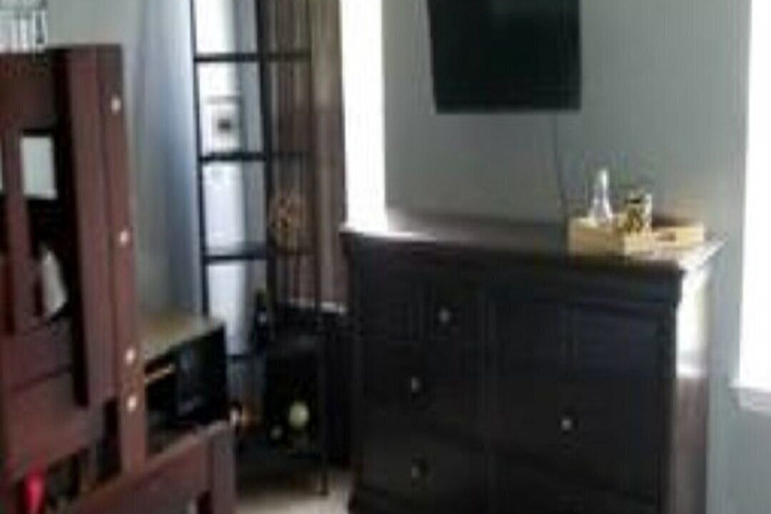 Photo of Others in Ellenwood