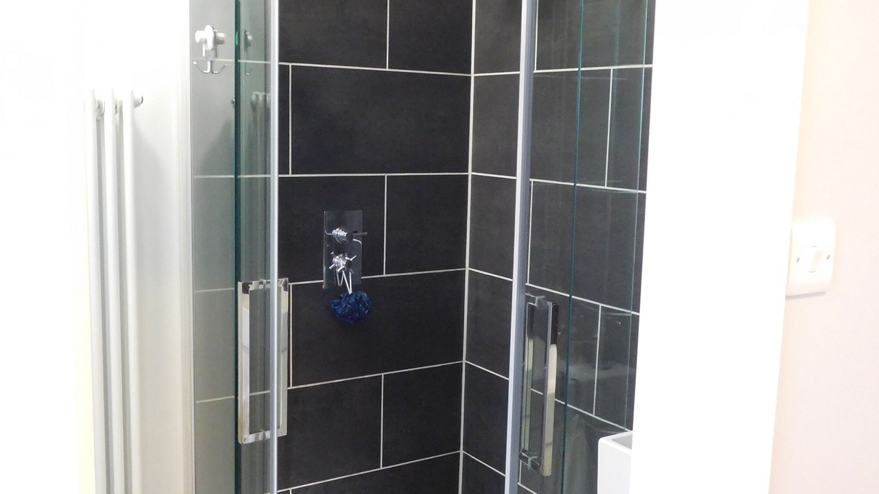 Photo of Bathroom in Wandle Valley