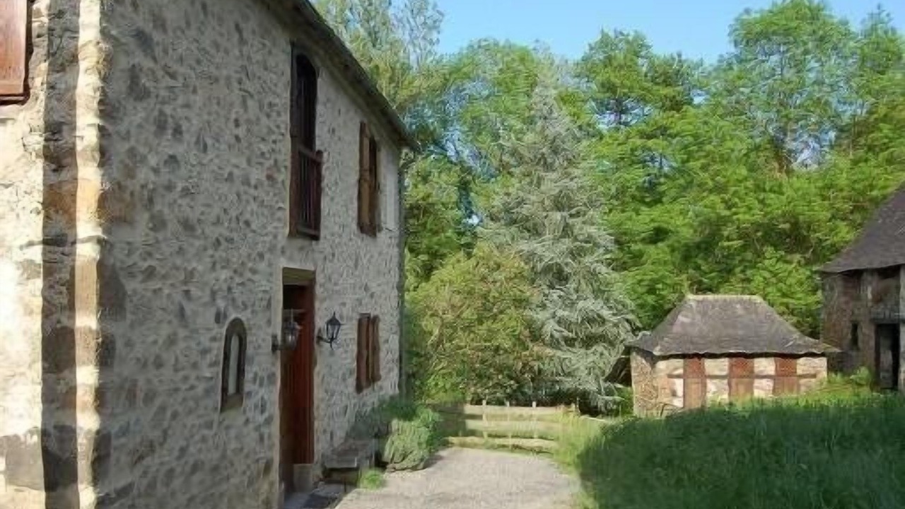 Photo of Outdoor in Argein
