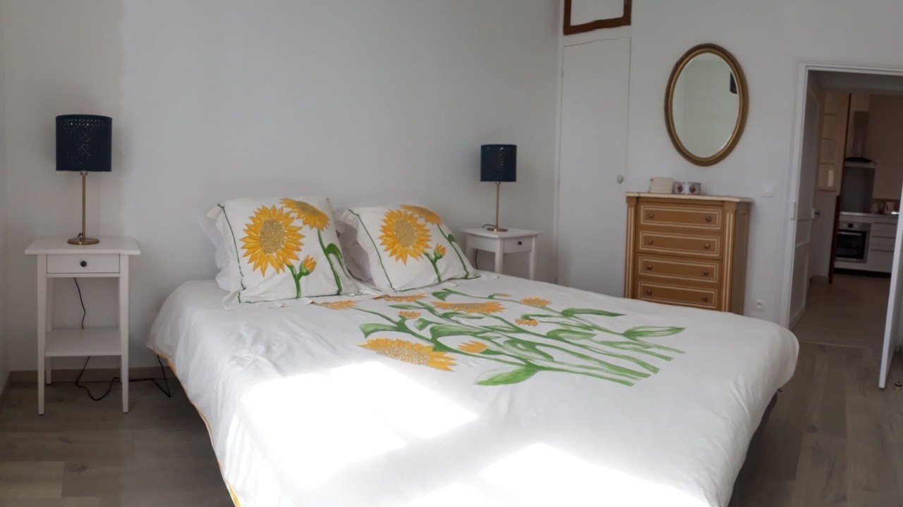 Photo of Bedroom in Talmont-Saint-Hilaire