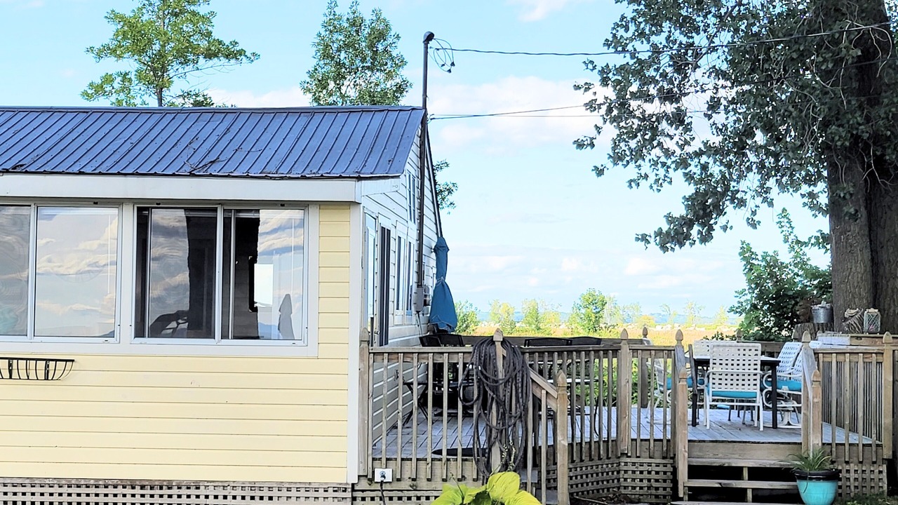 Photo of Patio Balcony in Malletts Bay