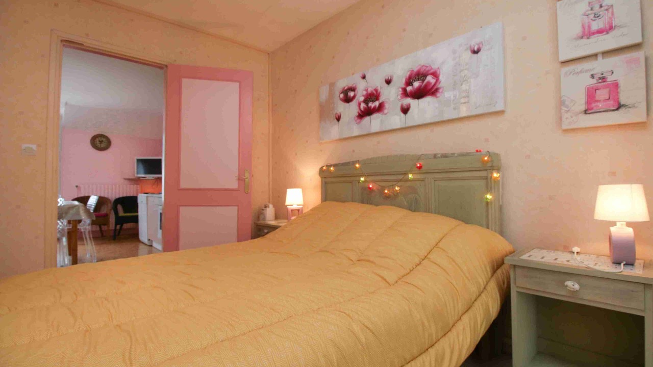 Photo of Bedroom in Bagneres-de-Luchon