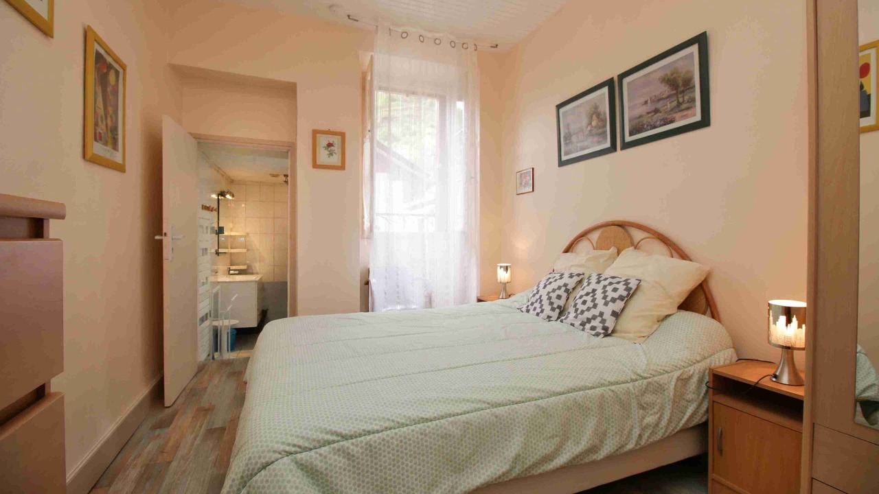Photo of Bedroom in Bagneres-de-Luchon