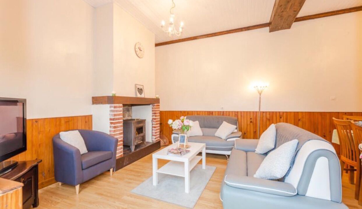 Photo of Livingroom in Percy-en-Normandie