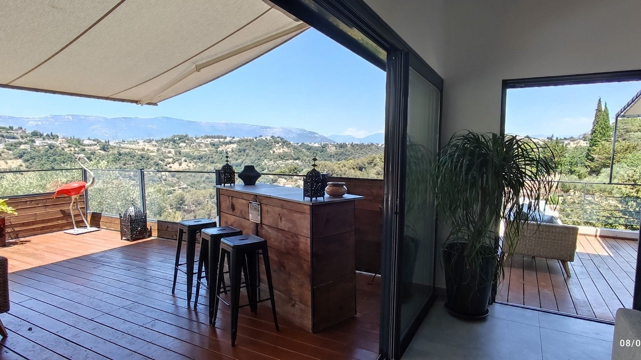 Photo of Outdoor in Saint Pierre de Feric