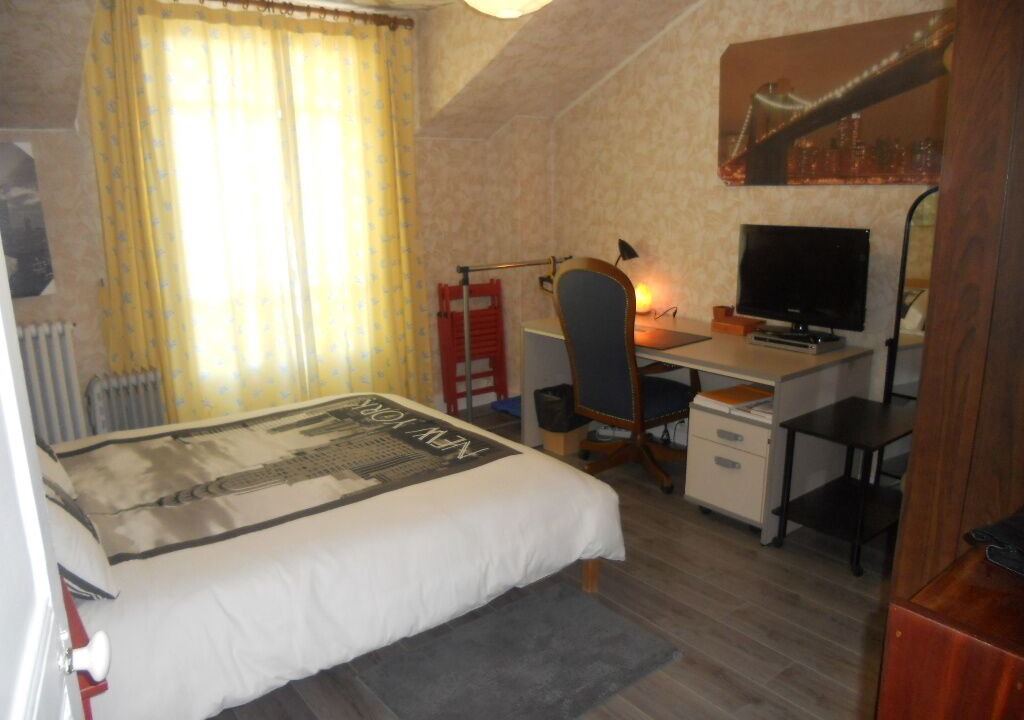 Photo of Bedroom in Carrieres-sur-Seine