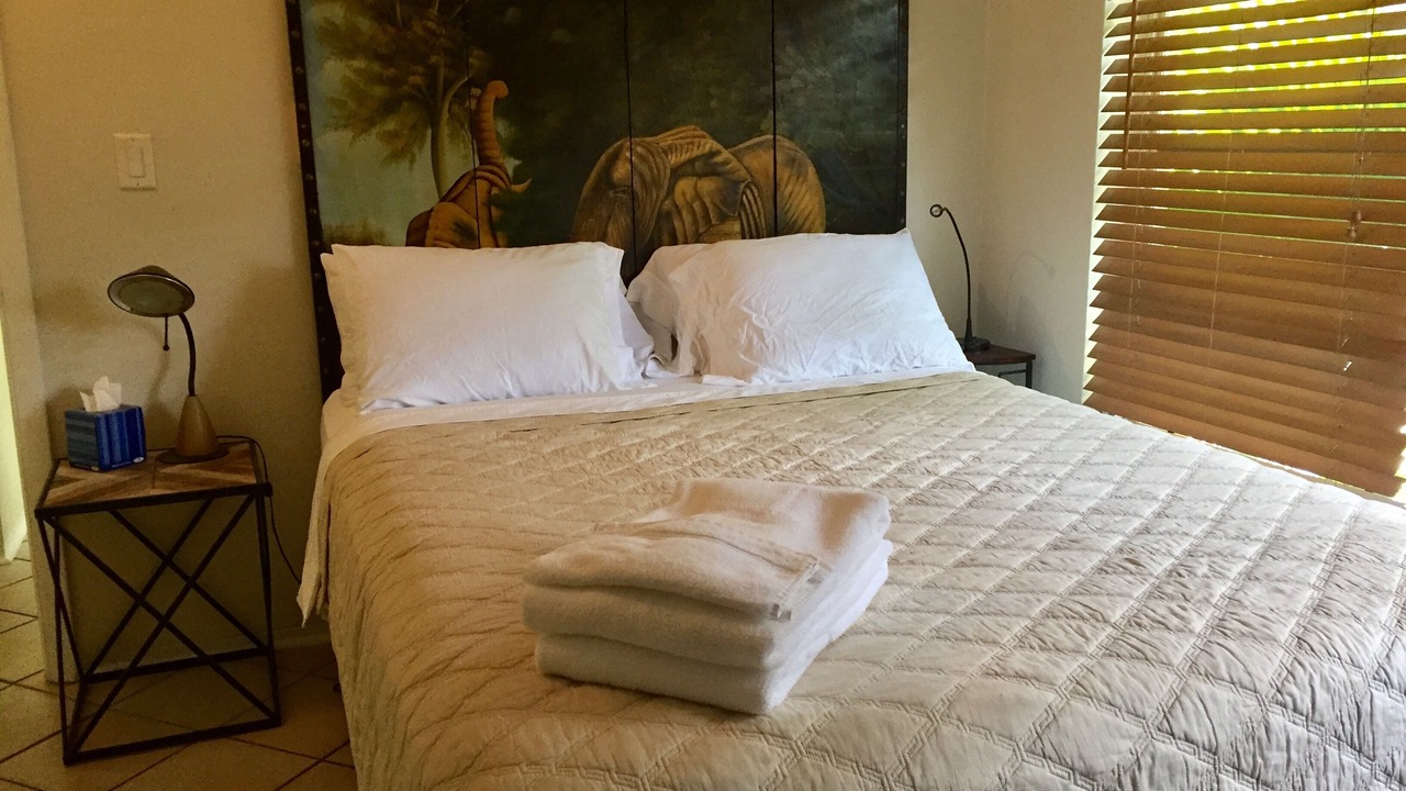 Photo of Bedroom in Riverside Park