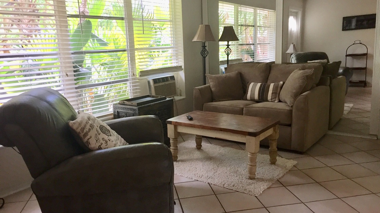 Photo of Livingroom in Riverside Park