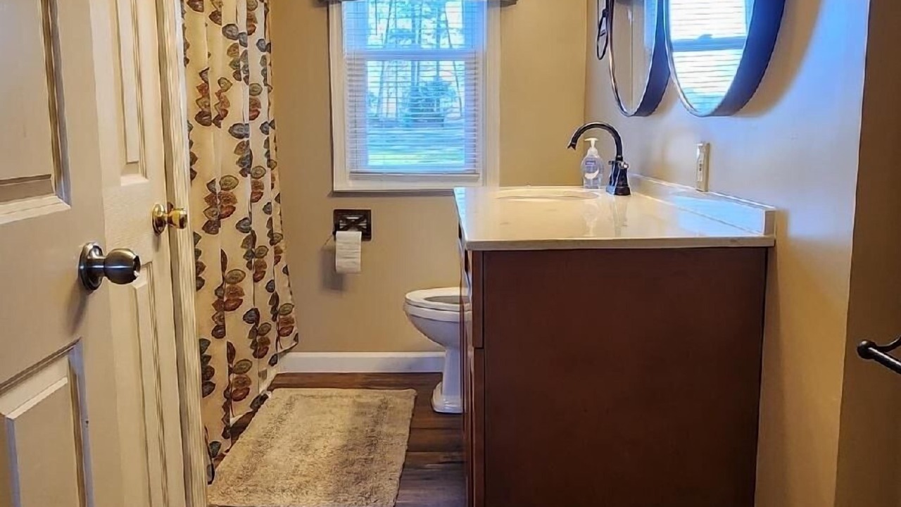 Photo of Bathroom in Henrico