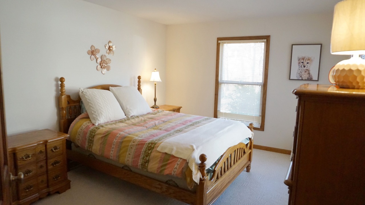Photo of Bedroom in Innsbrook