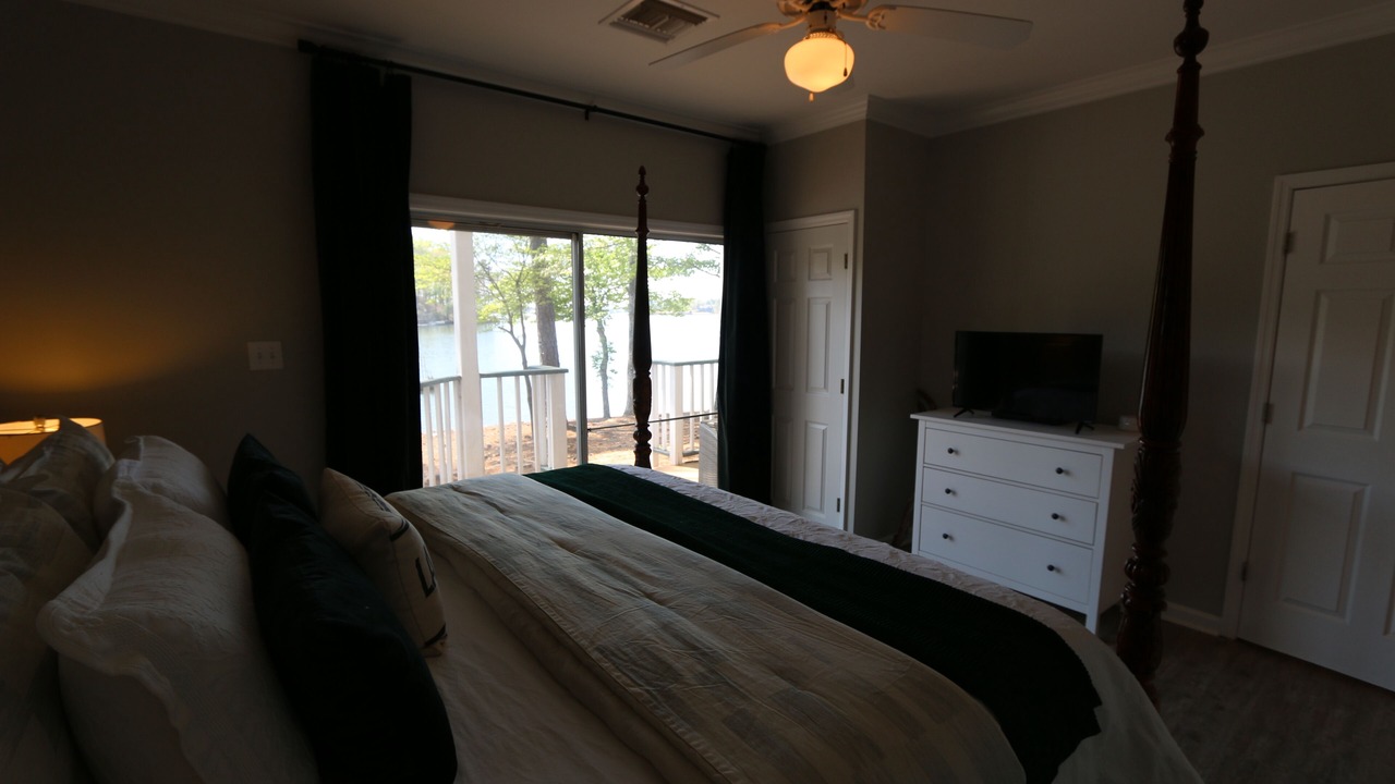 Photo of Bedroom in Dadeville