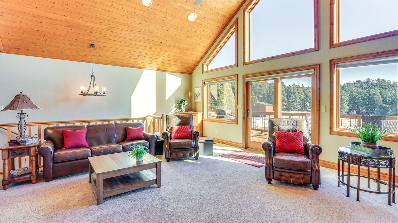 Photo of Livingroom in Hermosa