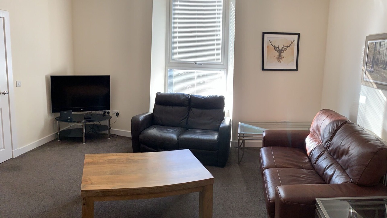 Photo of Livingroom in Elgin