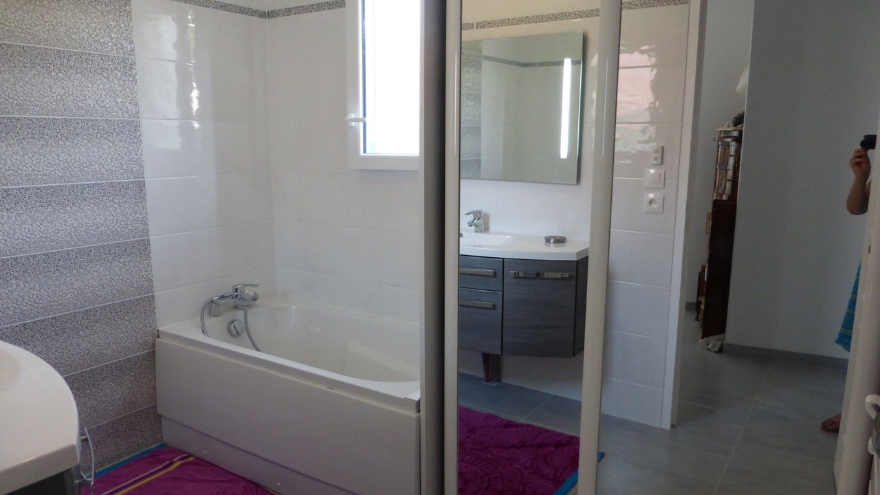 Photo of Bathroom in Andernos-les-Bains