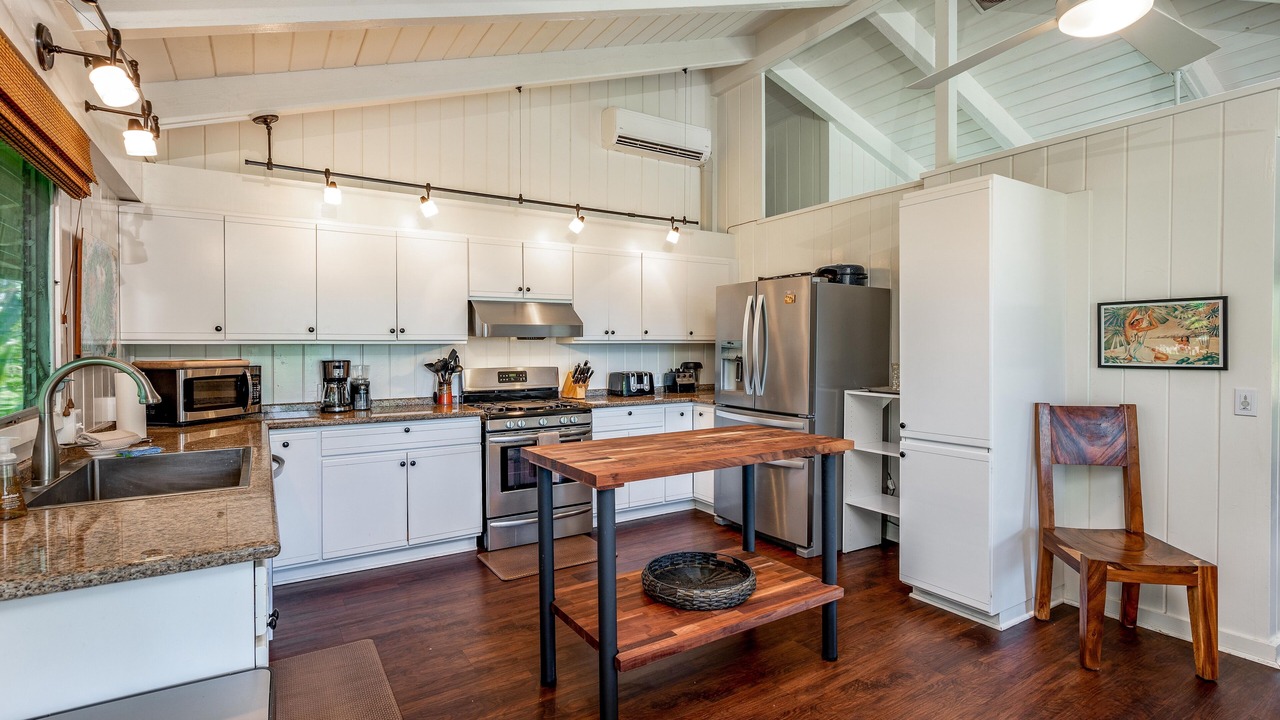 Photo of Kitchen in Hanalei Palms