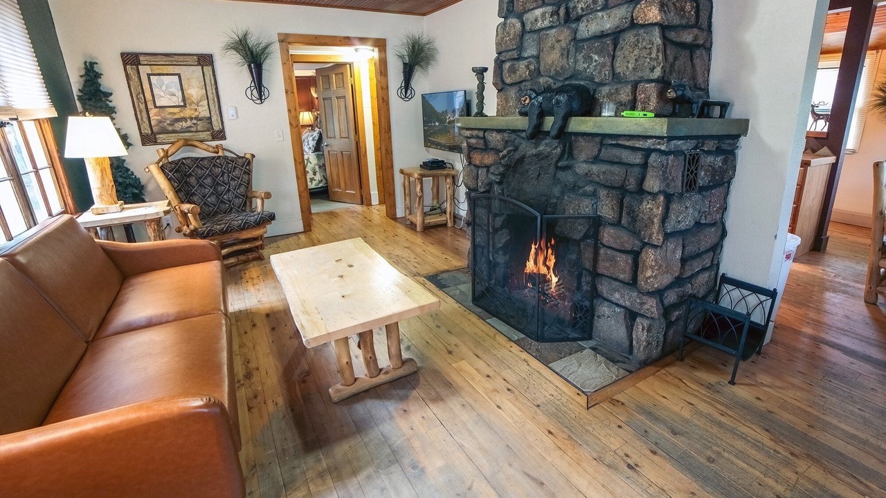 Photo of Livingroom in Estes Park