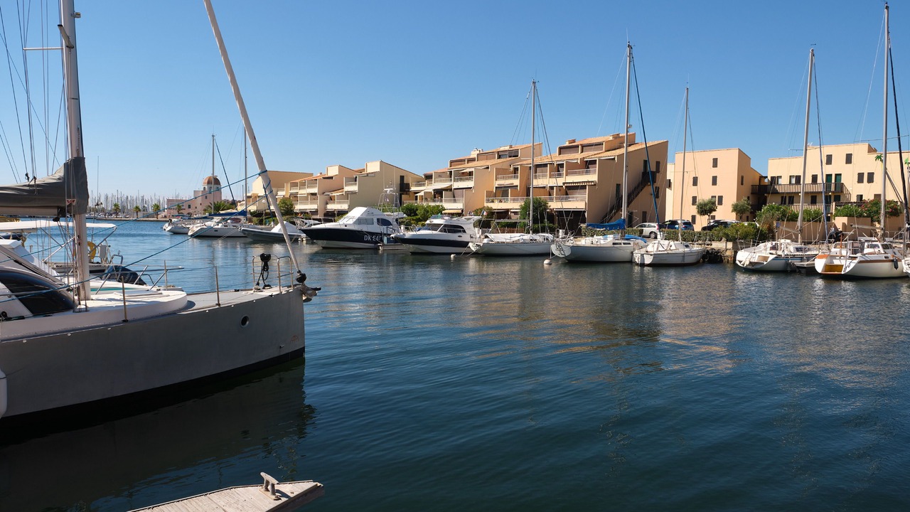 Photo of Others in Port Rive Gauche