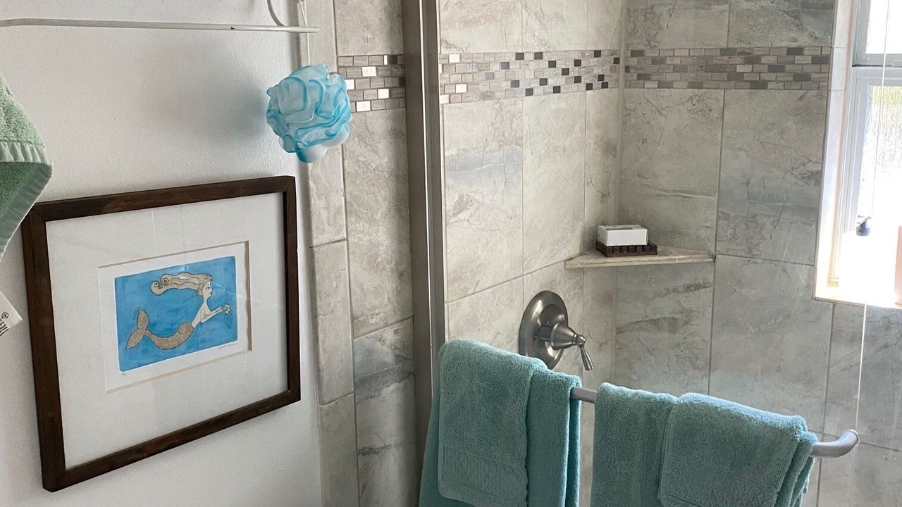 Photo of Bathroom in Oak Cliff