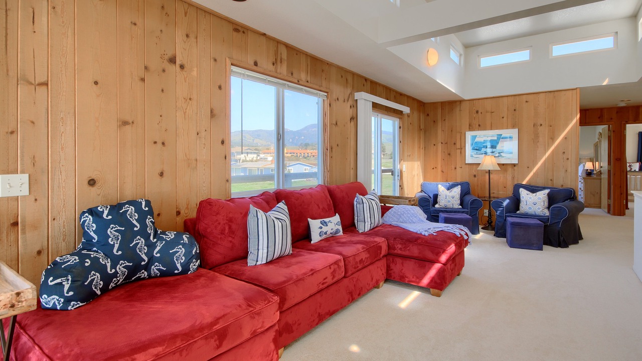 Photo of Livingroom in San Simeon