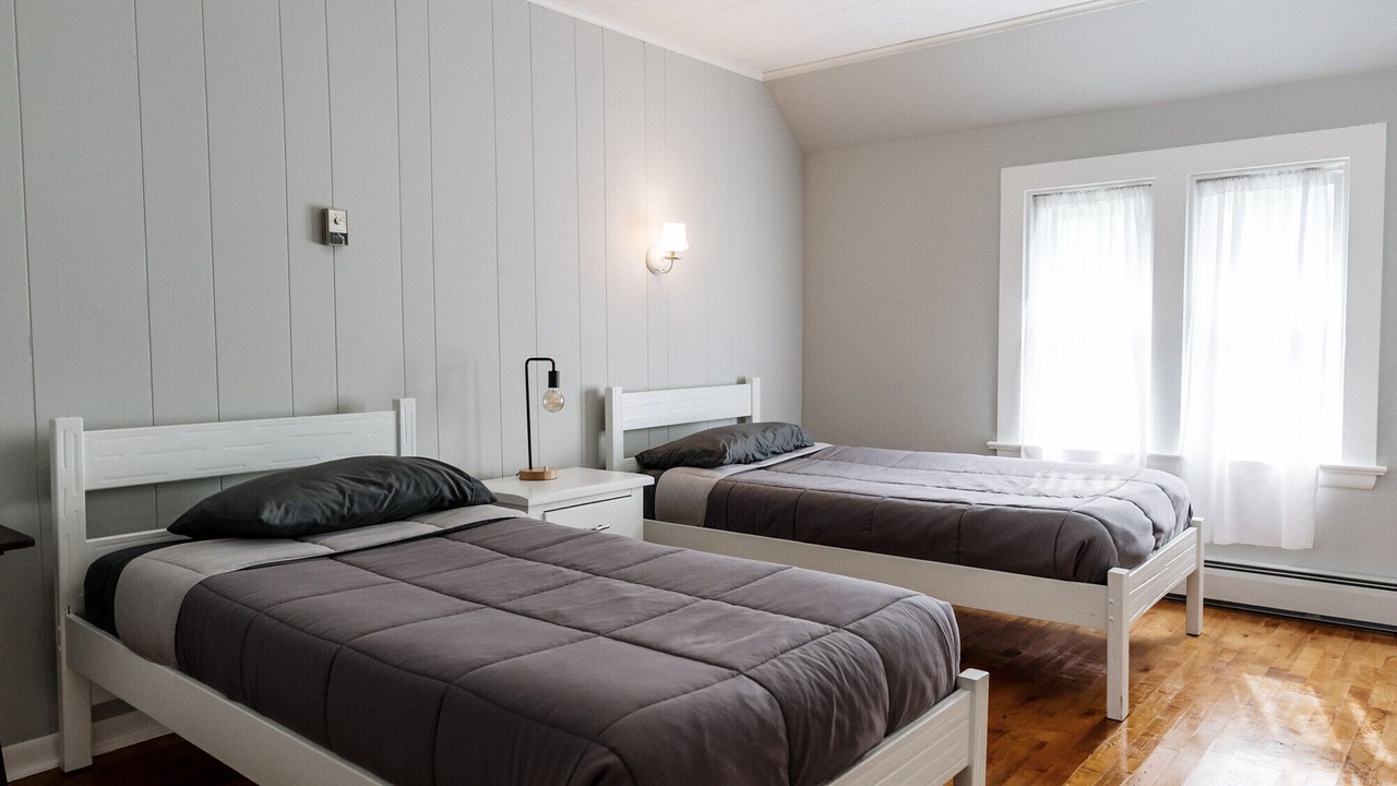 Photo of Bedroom in Calumet